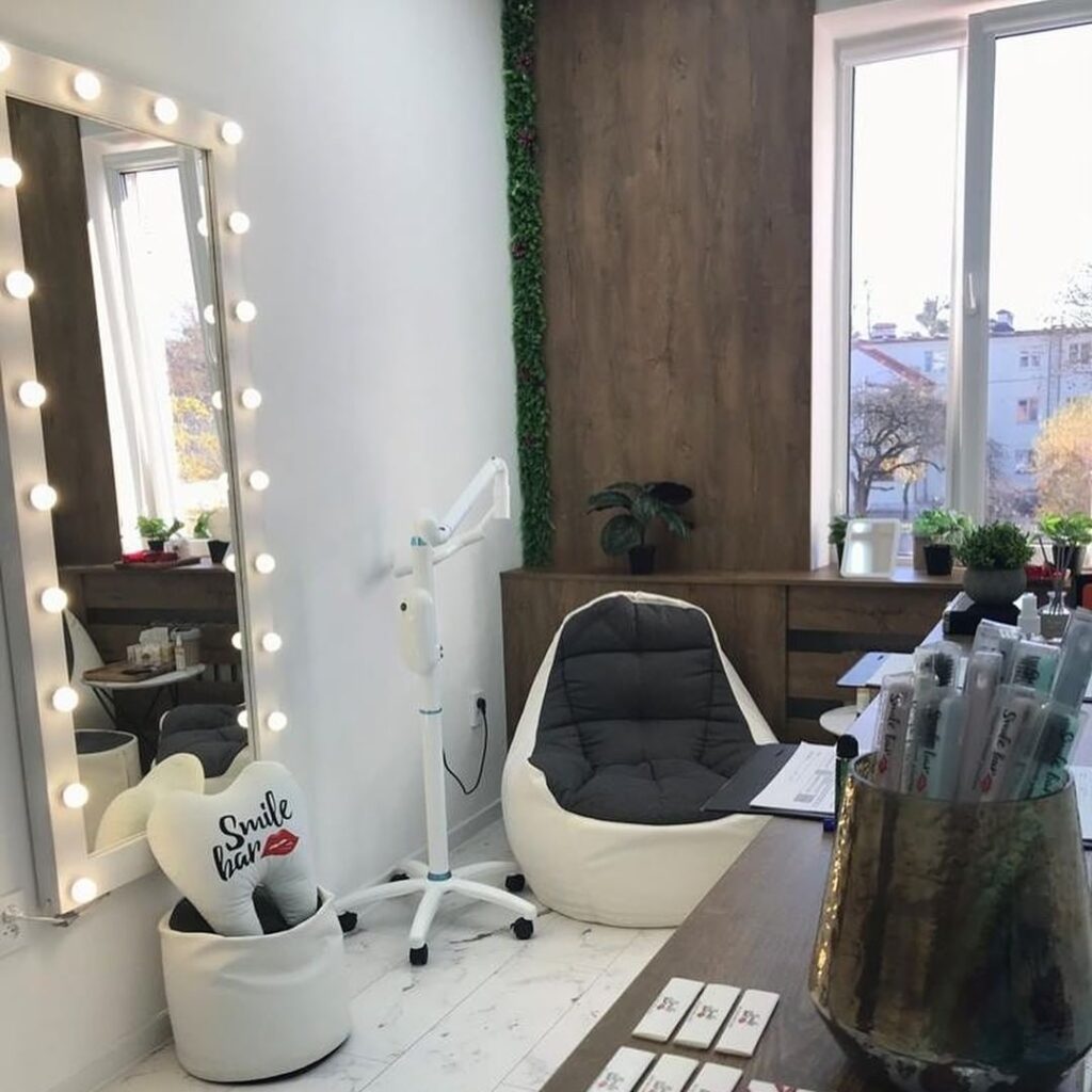 Продаётся студия отбеливания зубов Smile Bar в Бресте